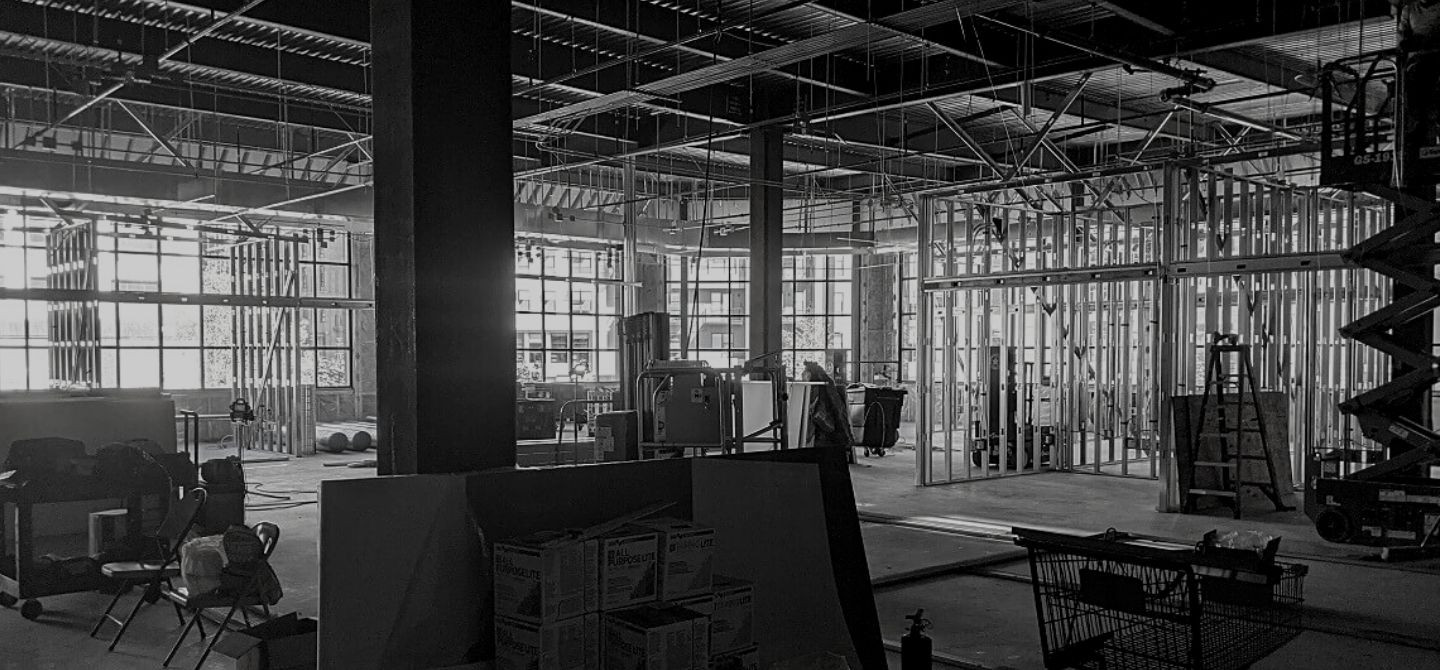 Portfolio DT Parallax Banner-construction shot